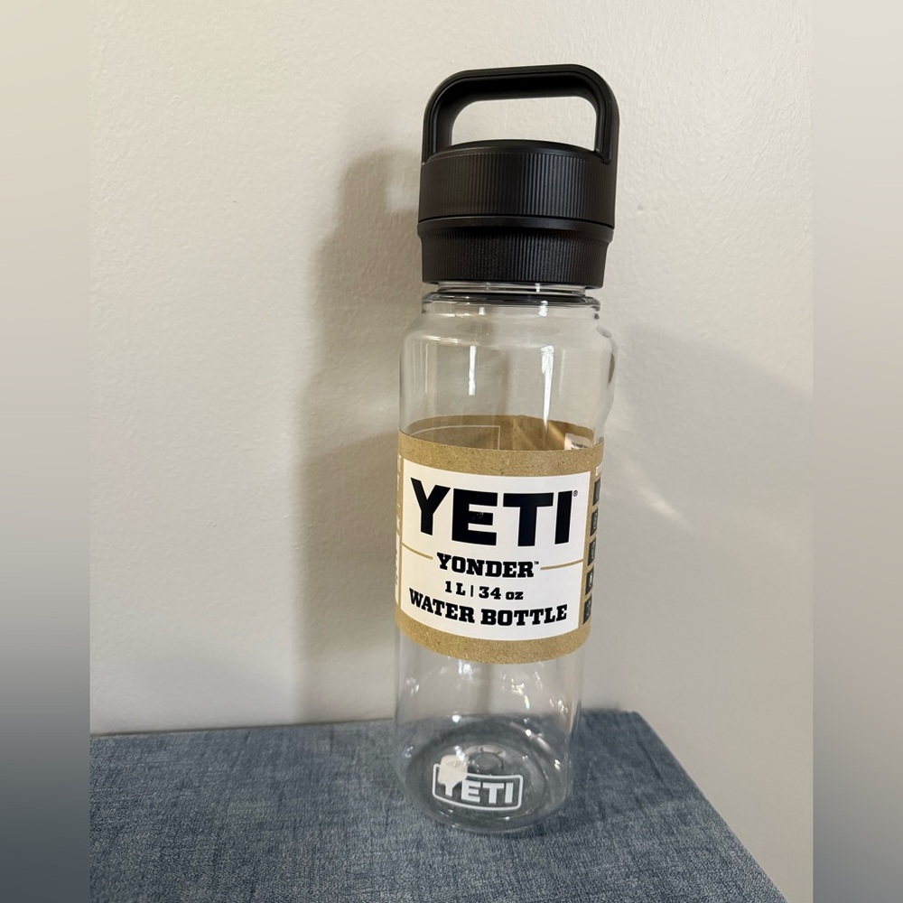 YETI Yonder Clear and Black Water Bottle 34oz